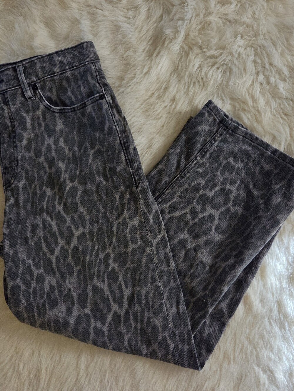 Good American Good Standard Barrel Jeans In Grey Lucky Leopard Size 28 - Picture 7 of 12